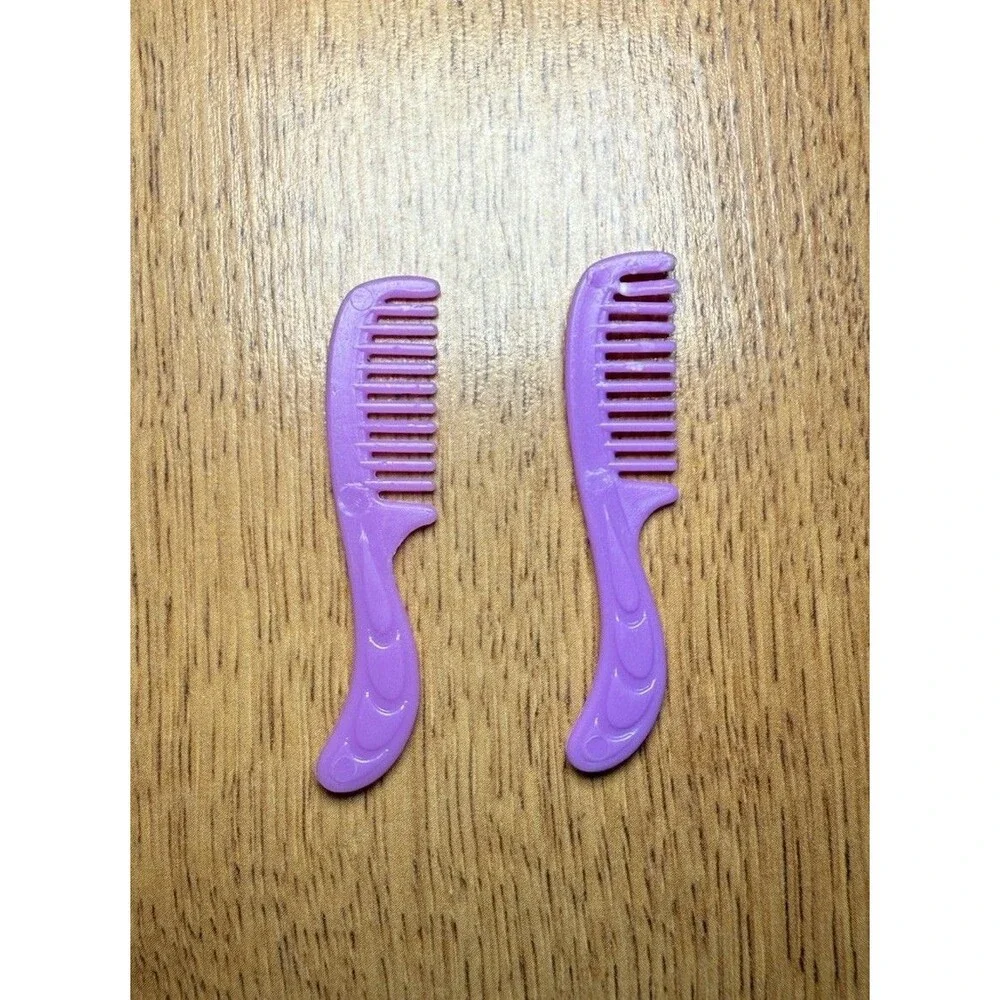 Vintage She-Ra Princess of Power Lot‎ Of 2 Combs MOTU Mattel 1980s Purple